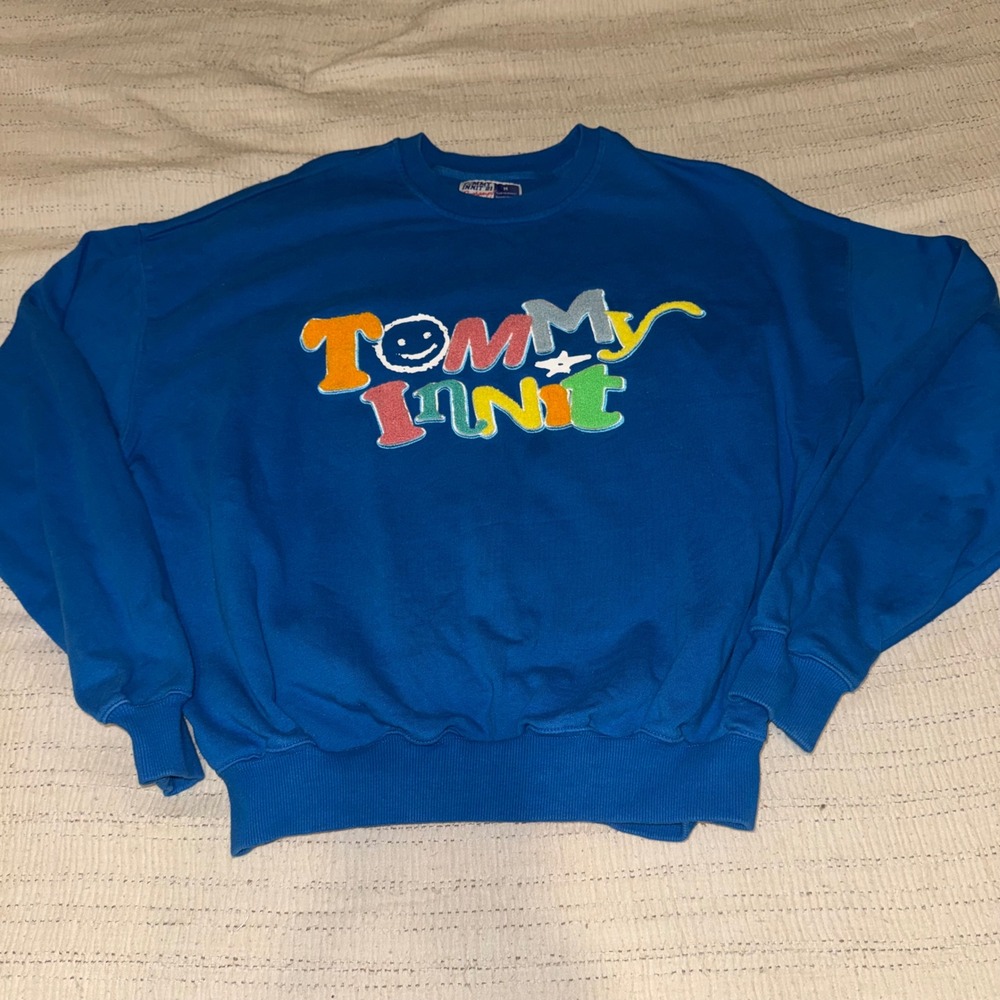 TommyInnit 21 Pogchamp Blue Crewneck Sweatshirt Graphic Merch Medium